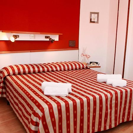 Hotel American Лидо ди Йезоло Екстериор снимка