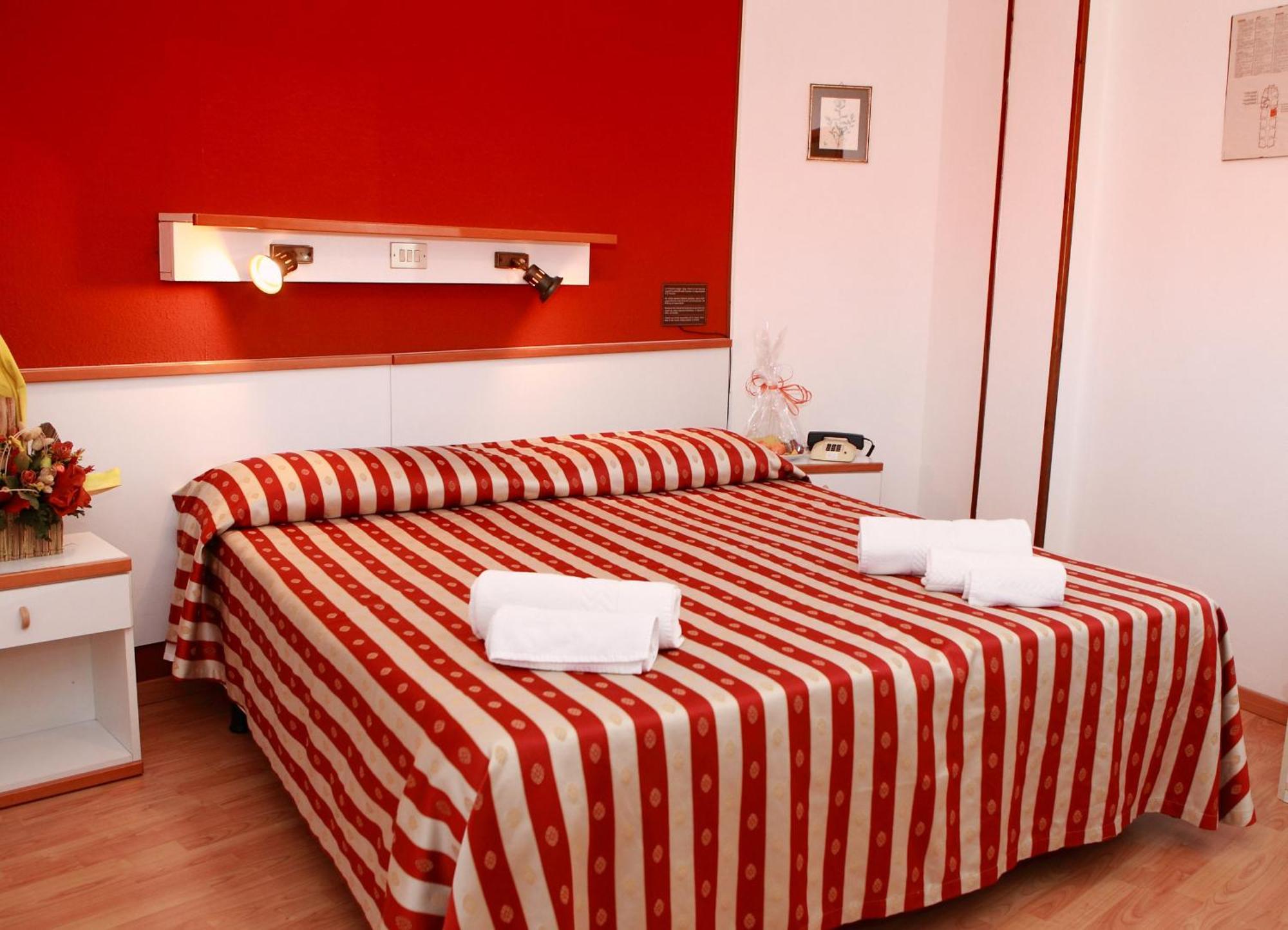 Hotel American Лидо ди Йезоло Екстериор снимка