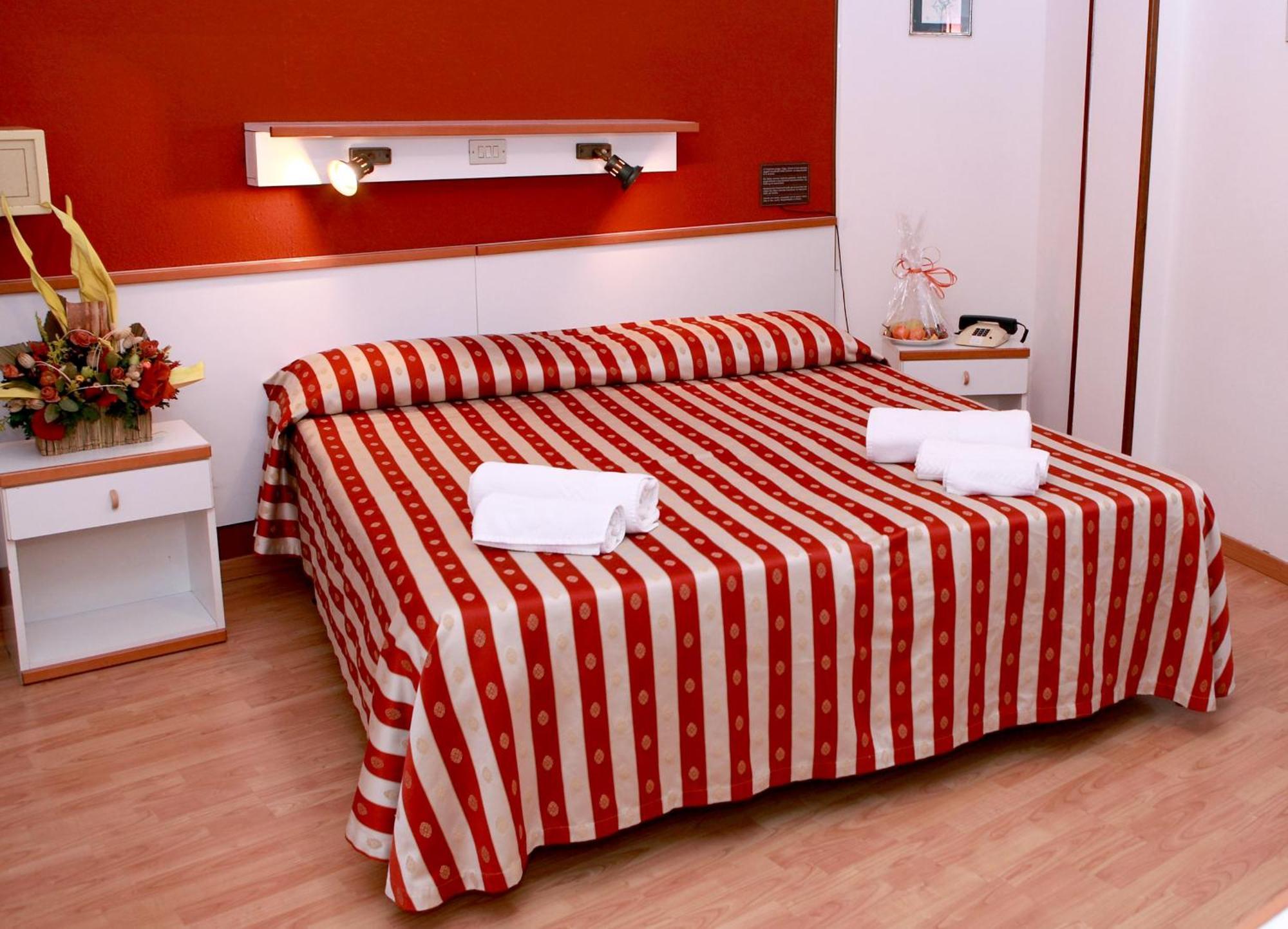 Hotel American Лидо ди Йезоло Екстериор снимка