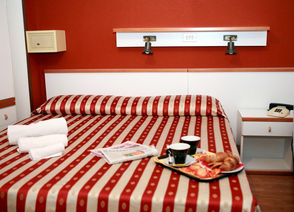 Hotel American Лидо ди Йезоло Екстериор снимка
