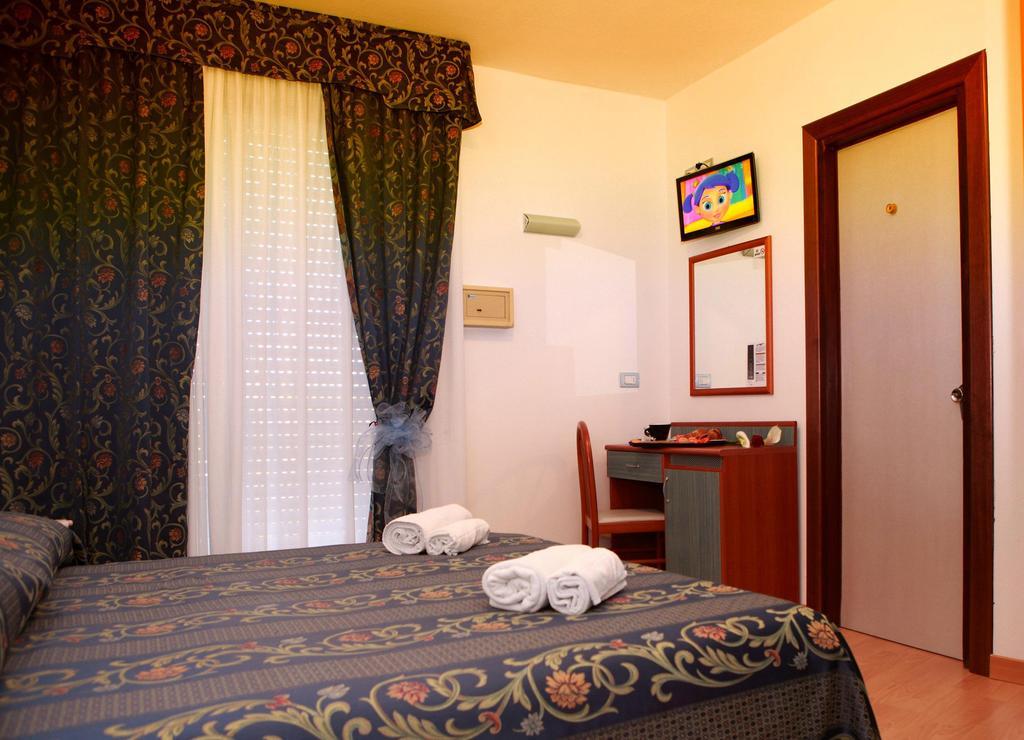 Hotel American Лидо ди Йезоло Екстериор снимка