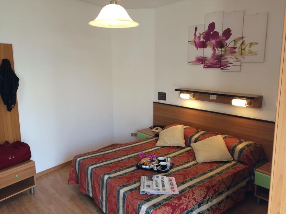 Hotel American Лидо ди Йезоло Екстериор снимка